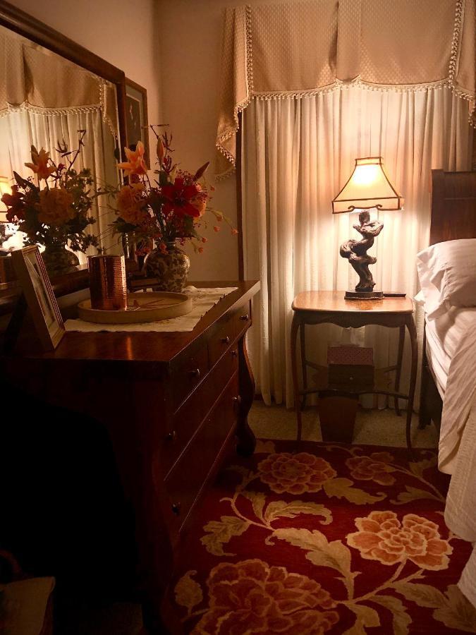 Winnie'S Bed & Breakfast Lawrenceburg Bagian luar foto
