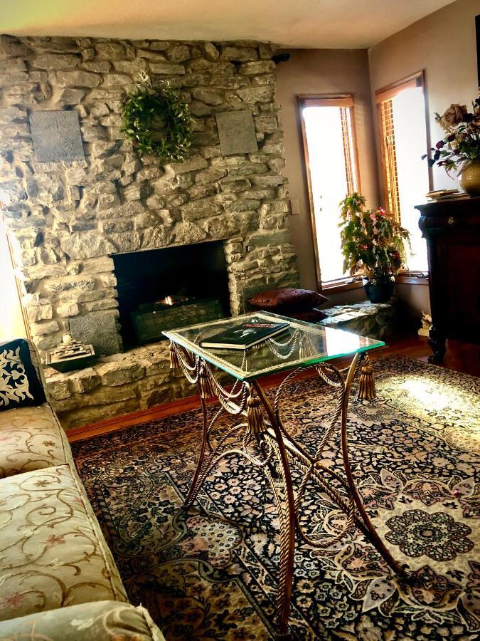 Winnie'S Bed & Breakfast Lawrenceburg Bagian luar foto